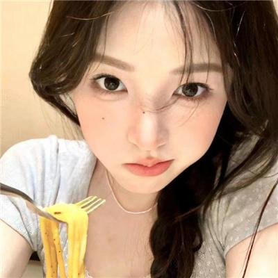 白色微笑